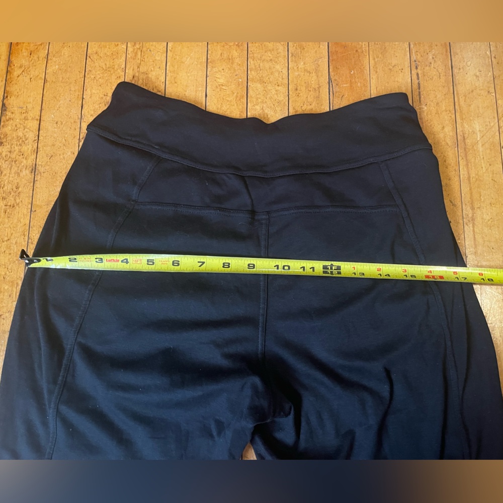 Bench | Capris - Picture 10 of 12